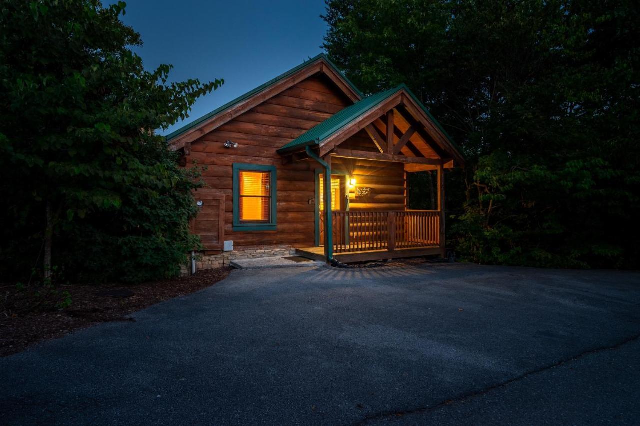 Cozy Log Cabin!! In Heart Of Pf & Close To The Smokies Pigeon Forge Exterior foto