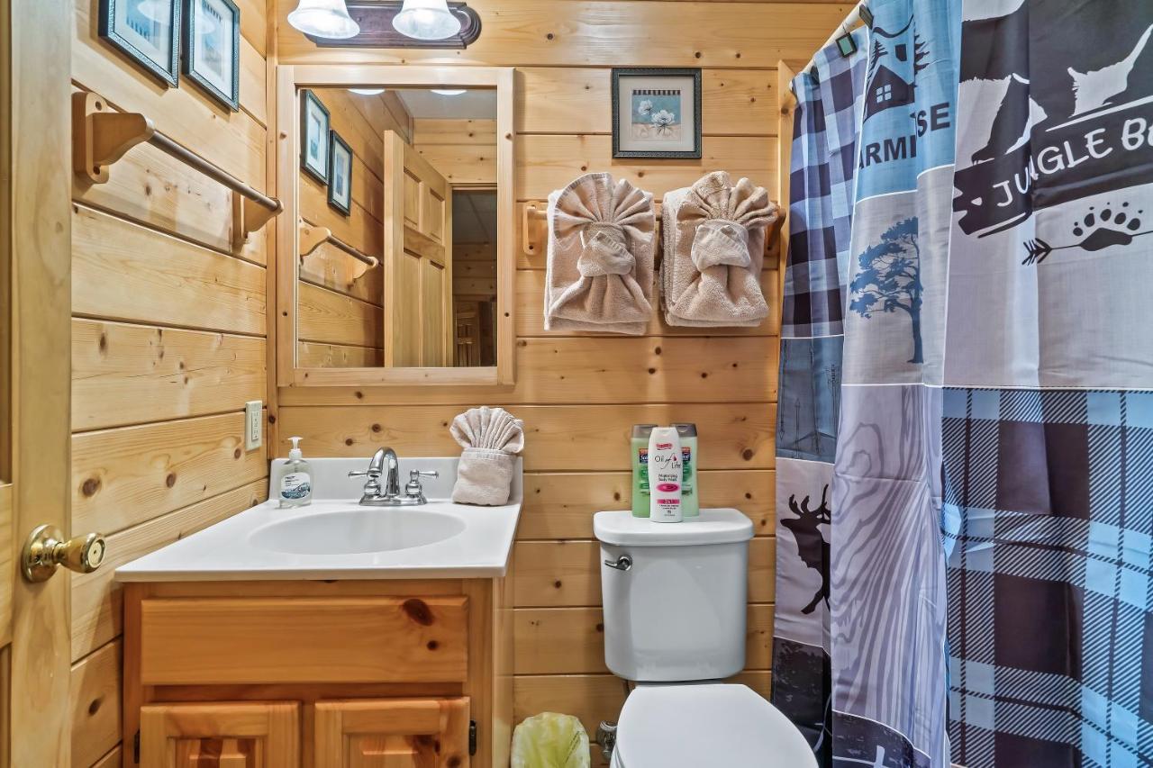 Cozy Log Cabin!! In Heart Of Pf & Close To The Smokies Pigeon Forge Exterior foto
